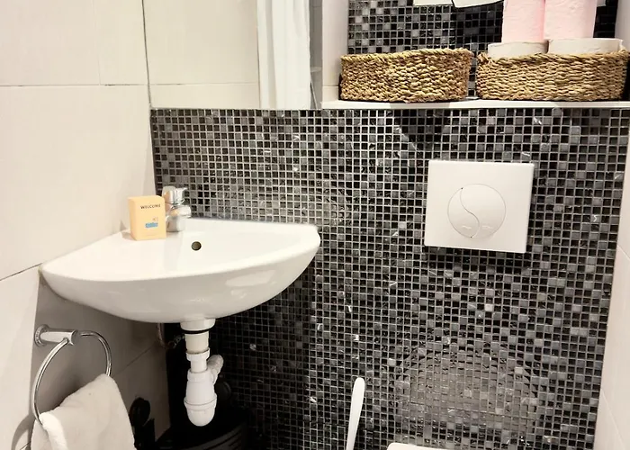 דירה Lovely With Private Terrace In Prime Area פריז